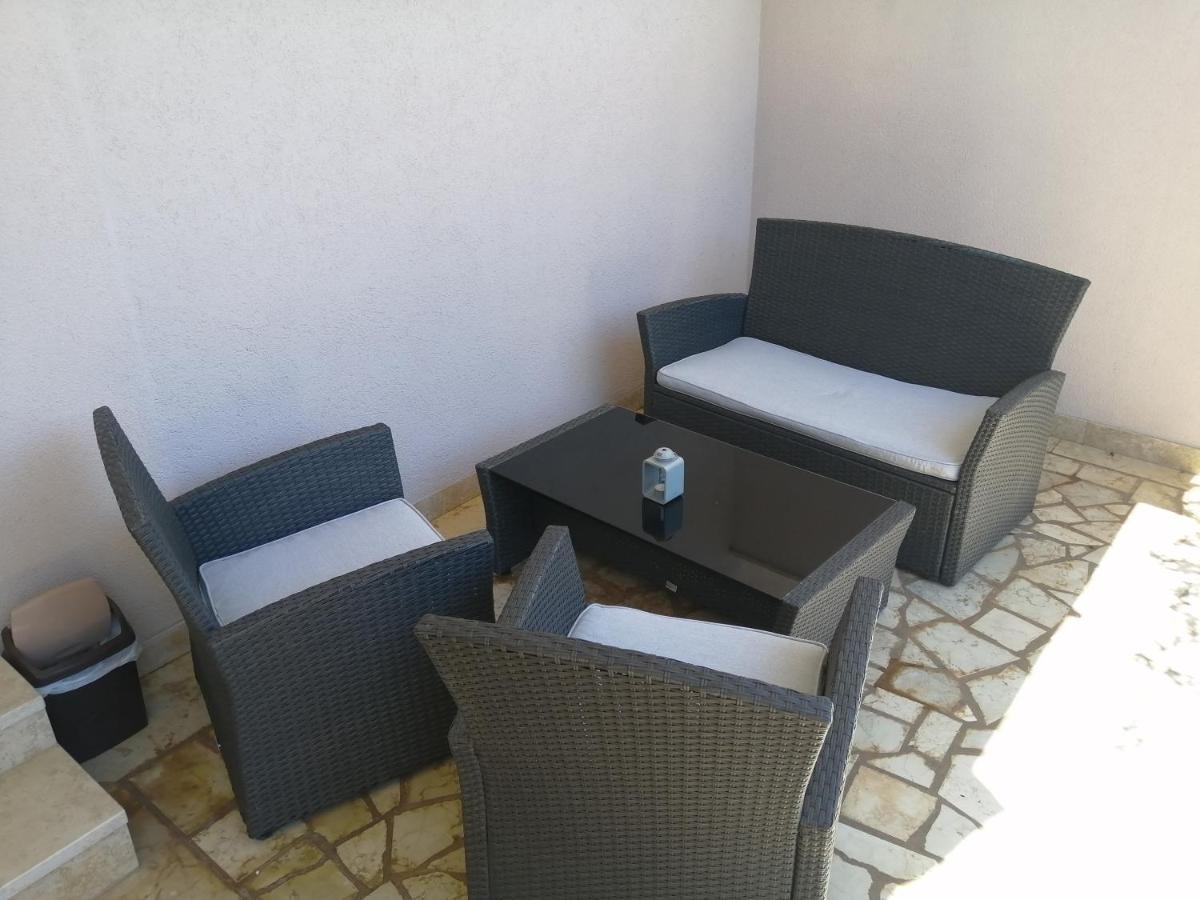 Apartments And Rooms Lorena 236 Rovinj Exterior photo