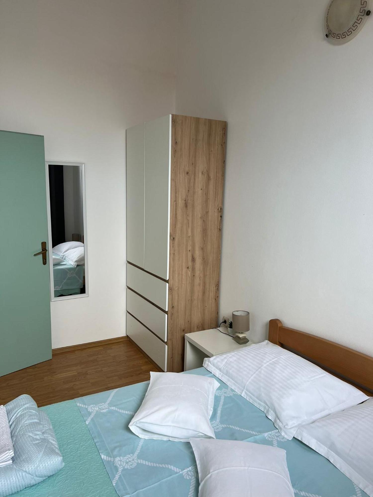 Apartments And Rooms Lorena 236 Rovinj Exterior photo