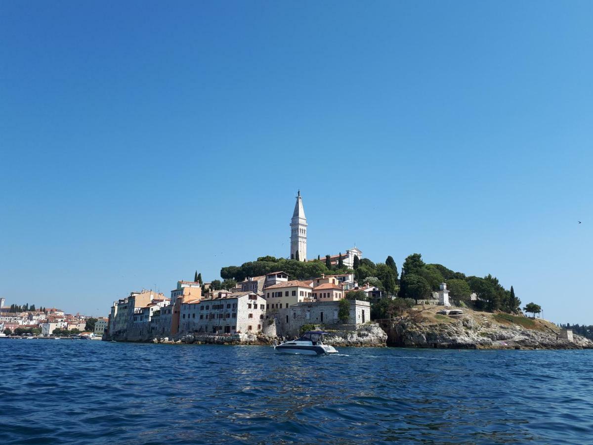 Apartments And Rooms Lorena 236 Rovinj Exterior photo